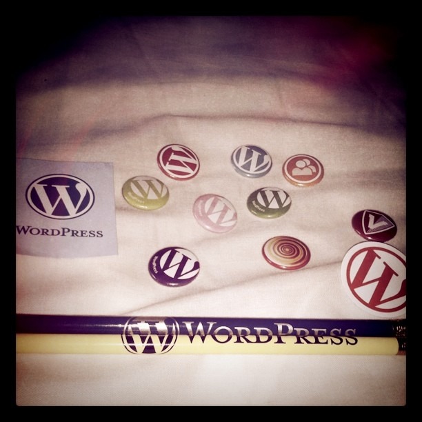 Je m&rsquo;suis juste un peu blindé de goodies au #wordcampparis